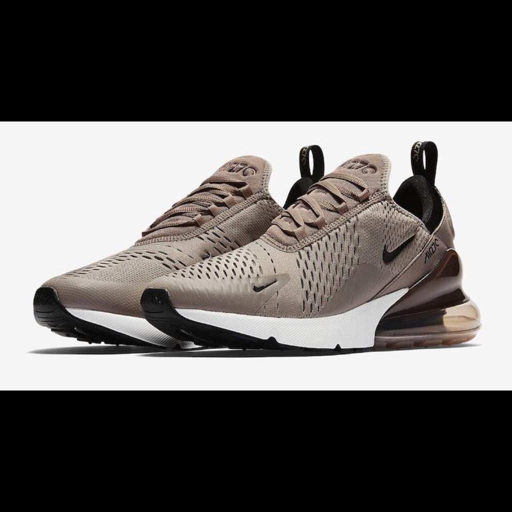 Nike Air Max 270 Grade School Boys 7 Fits Women’s 8.5